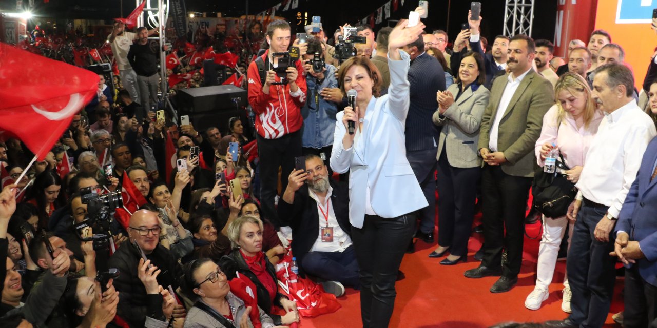 Ayşe Ünlüce, 32 Erkekten Sonra Eskişehir’in İlk Kadın Başkanı Oldu