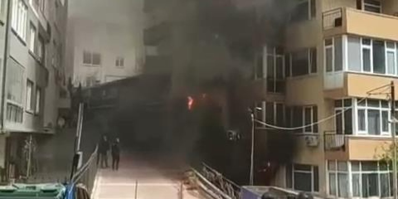 İstanbul -şişli'de 12 Katlı Binada Yangın: Mahsur Kalanlar Var