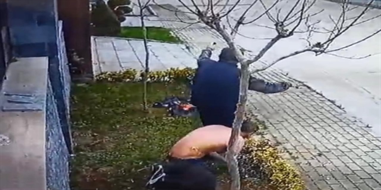 Villadaki Yangından Cinayet Çıktı; Öldürdüğü Arkadaşının Cesedini Yakarken Kendi De Yanmış