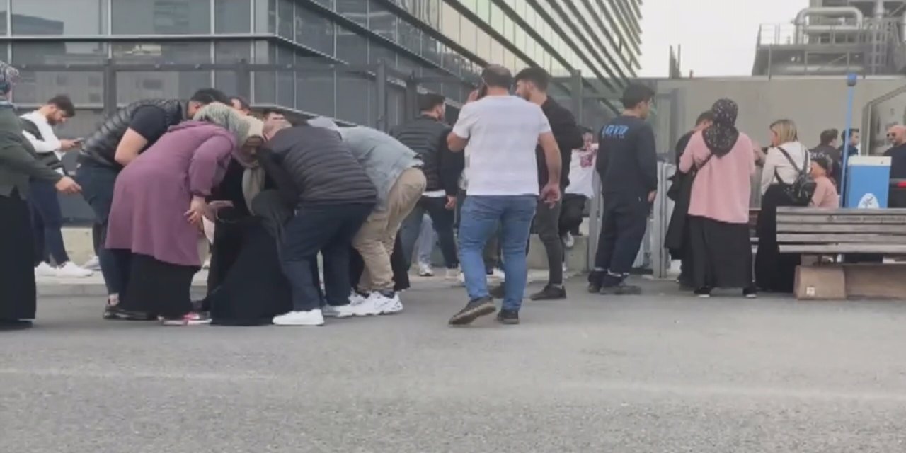 İstanbul- Beşiktaş'taki Yangında Hayatını Kaybedenlerin Aileleri Hastane Önünde Bekliyor