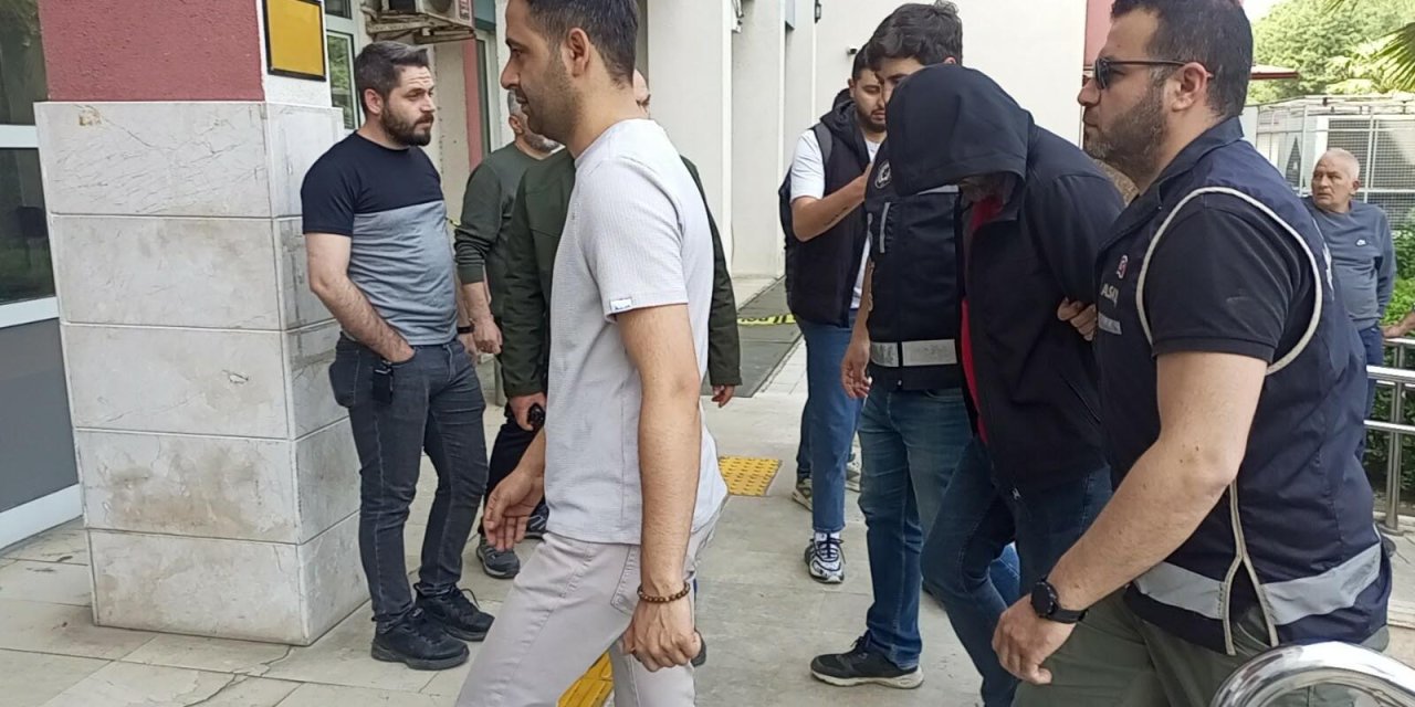 Aydın'da Anne Ve Oğlunu Öldüren Zanlı Tutuklandı