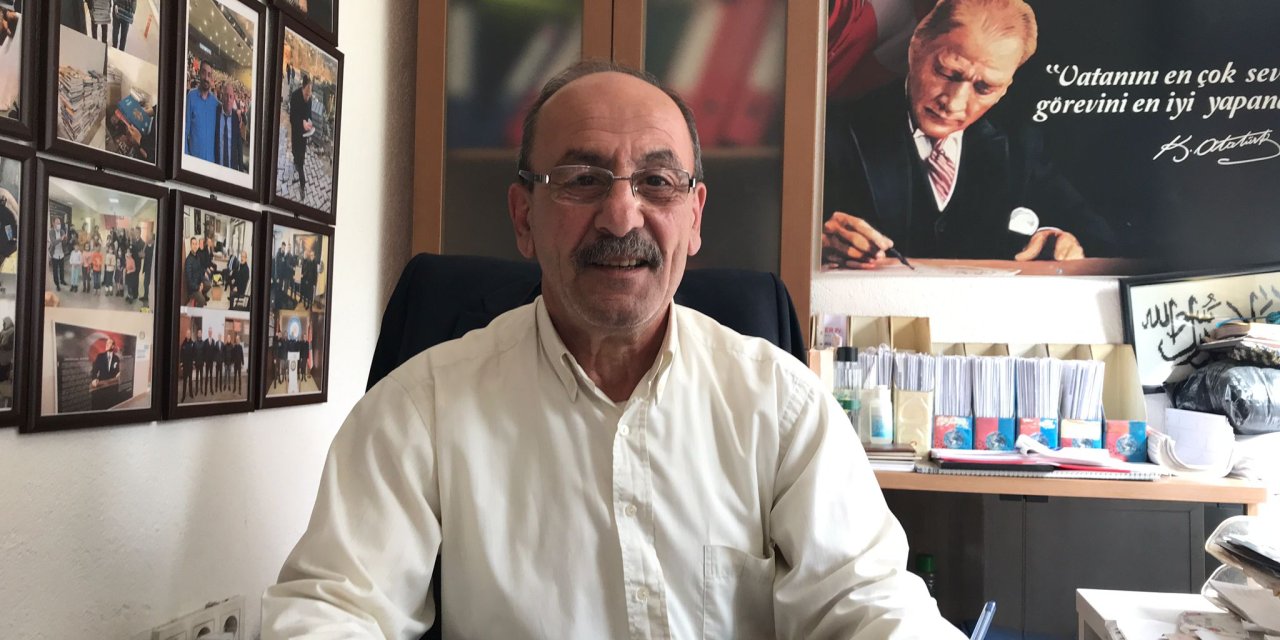 Babasının 41 Yıl Yaptığı Muhtarlığı 25 Yıldır Sürdürüyor