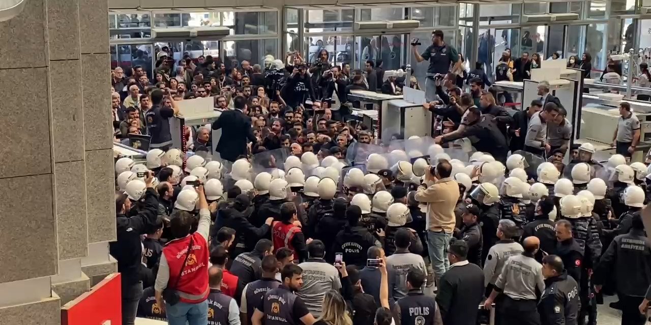 İstanbul- Adliyede Protestoya Müdahale - 1