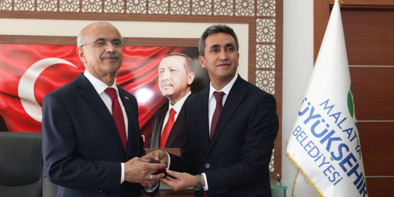 Malatya Büyükşehir Belediyesi'nde Sami Er, Görevi Devraldı