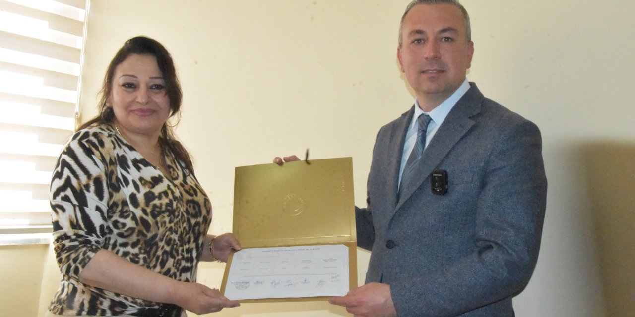 Bbp'nin Kazandığı Tek İl Sivas'ta Başkan Uzun Mazbatasını Aldı