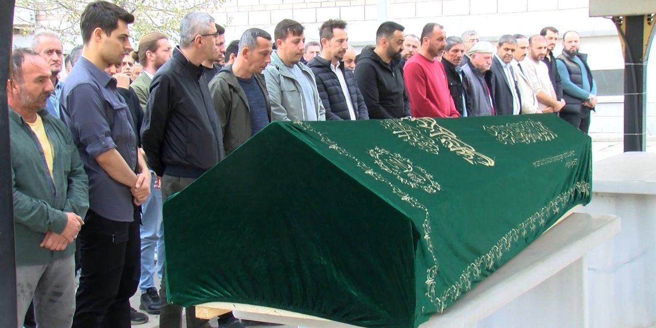 İstanbul - Gece Kulübü Yangınında Hayatını Kaybeden İşçilerder Kadir Orhanoğlu Son Yolculuğuna Uğurlandı