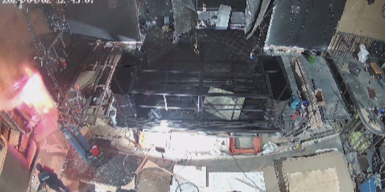 İstanbul- Beşiktaş'ta 29 Kişinin Öldüğü Gece Kulübü Yangınının Çıkış Anı Kamerada (Ek Bilgi Ve Fotoğraf)