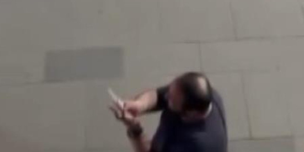 İstanbul- Sultangazi'de Kadın Polisten Eli Bıçaklı Kişiye 'Duygusal' Müdahale