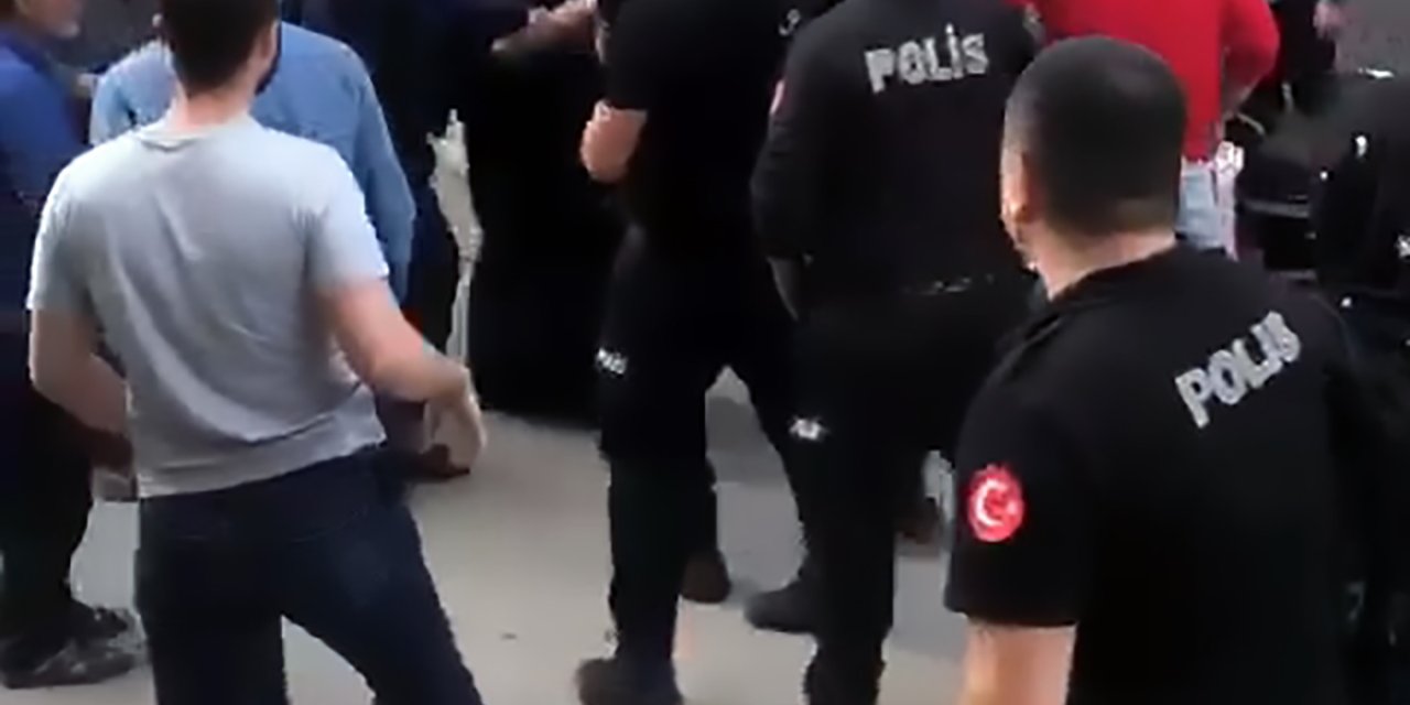 Mazbata Kavgasına Polisten Biber Gazlı Müdahale