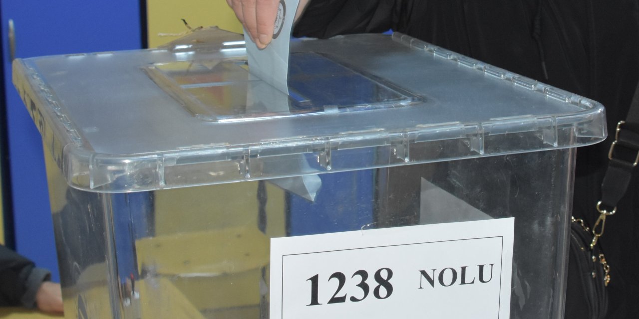 Geçersiz Oy Pusulaları Kayboldu; Mahalleli Yeniden Sandık Başına Gidecek