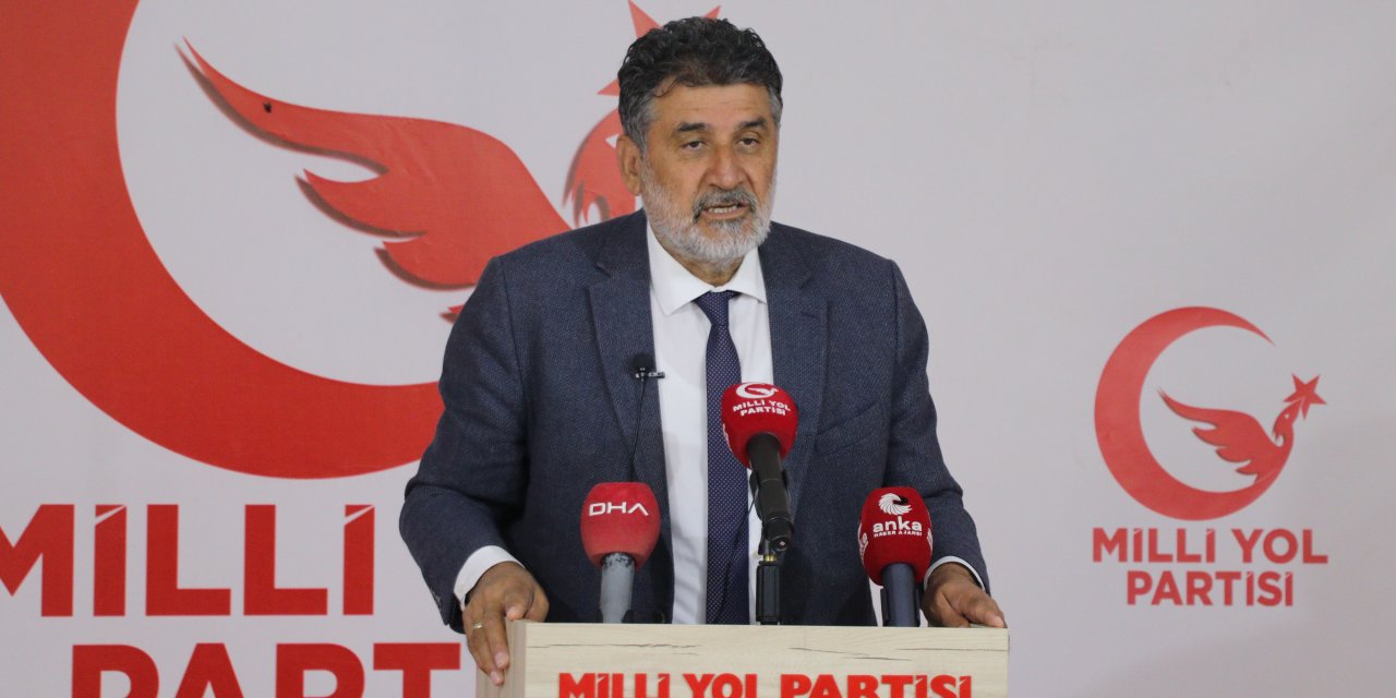 Remzi Çayır: Parti Değiştirmekle Türkiye’nin Ahvali Değişmiyor