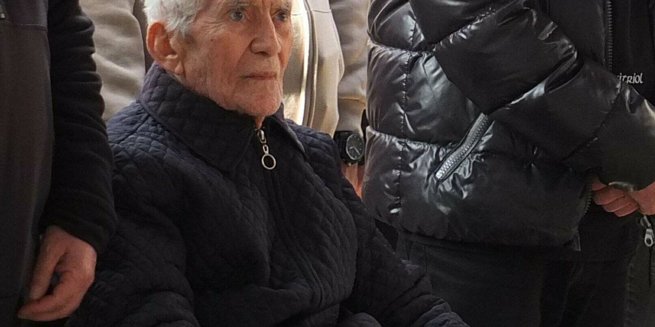 Zafer Algöz'ün Babası Son Yolculuğuna Uğurlandı