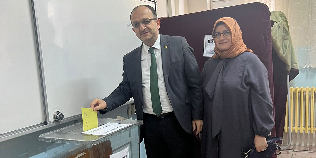 İl Başkanı Ayar, Oyunu Çayeli'de Kullandı