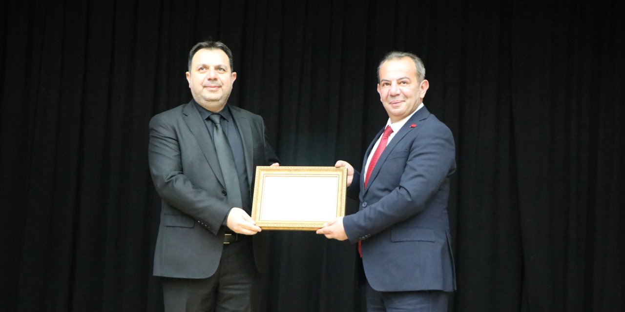 İkinci Kez Başkan Seçilen Tanju Özcan, Mazbatasını Aldı