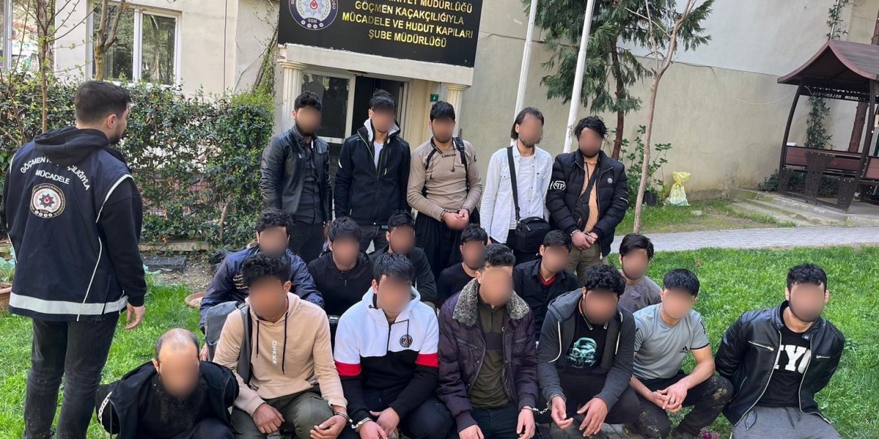 Bursa'da Yakalanan 19 Kaçak Göçmeni Çalıştıran 2 Şüpheliye Gözaltı
