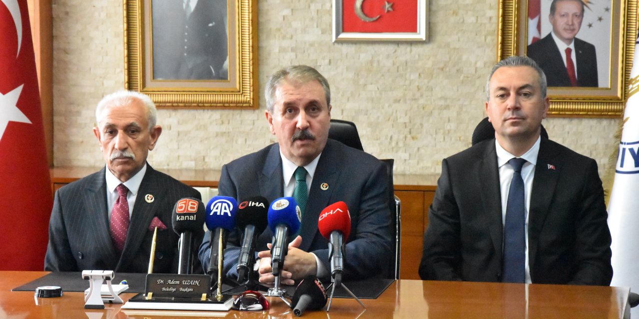 Destici: Teröristlere Elbette Ki Belediyelerimizin Kapıları Kapalıdır