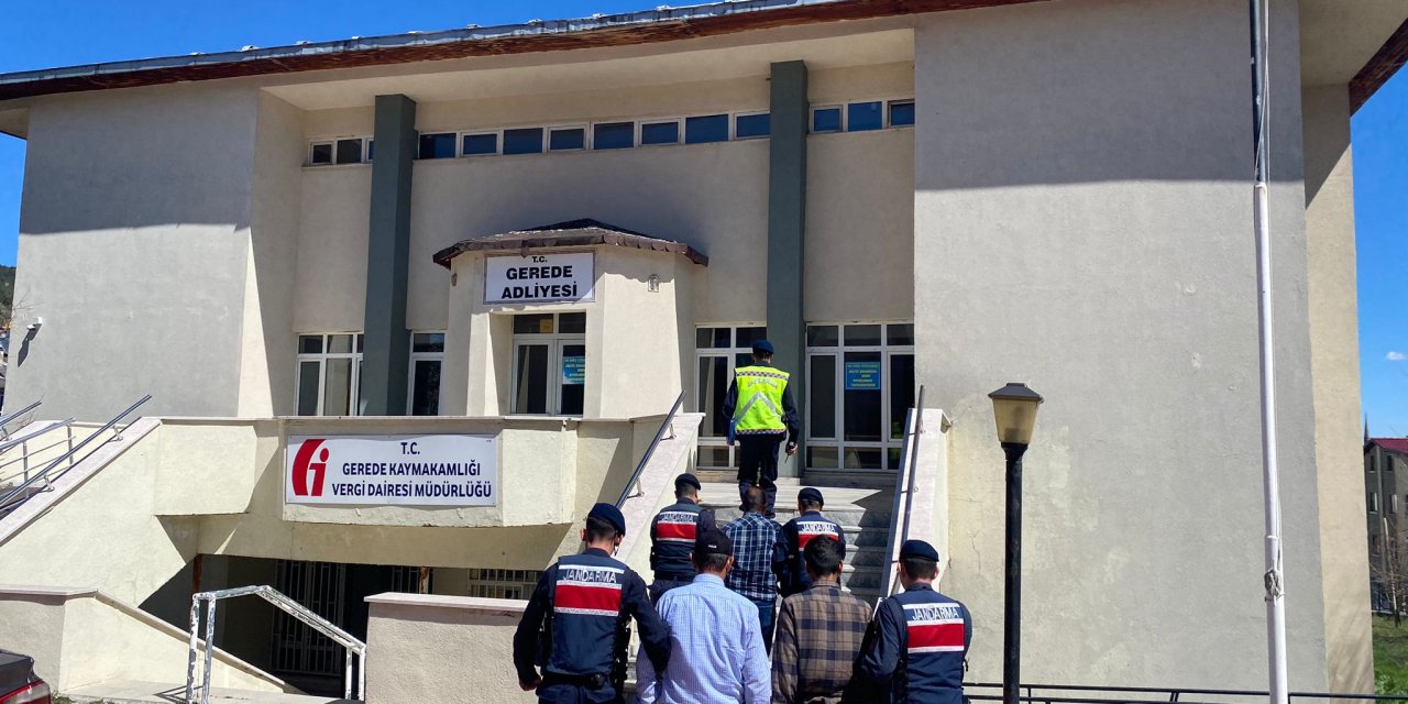 Nusaybin'de Seçim Sonuçları Nedeniyle Çıkan Kavgada Muhtar Adayını Öldüren Şüpheliler Bolu'da Yakalandı