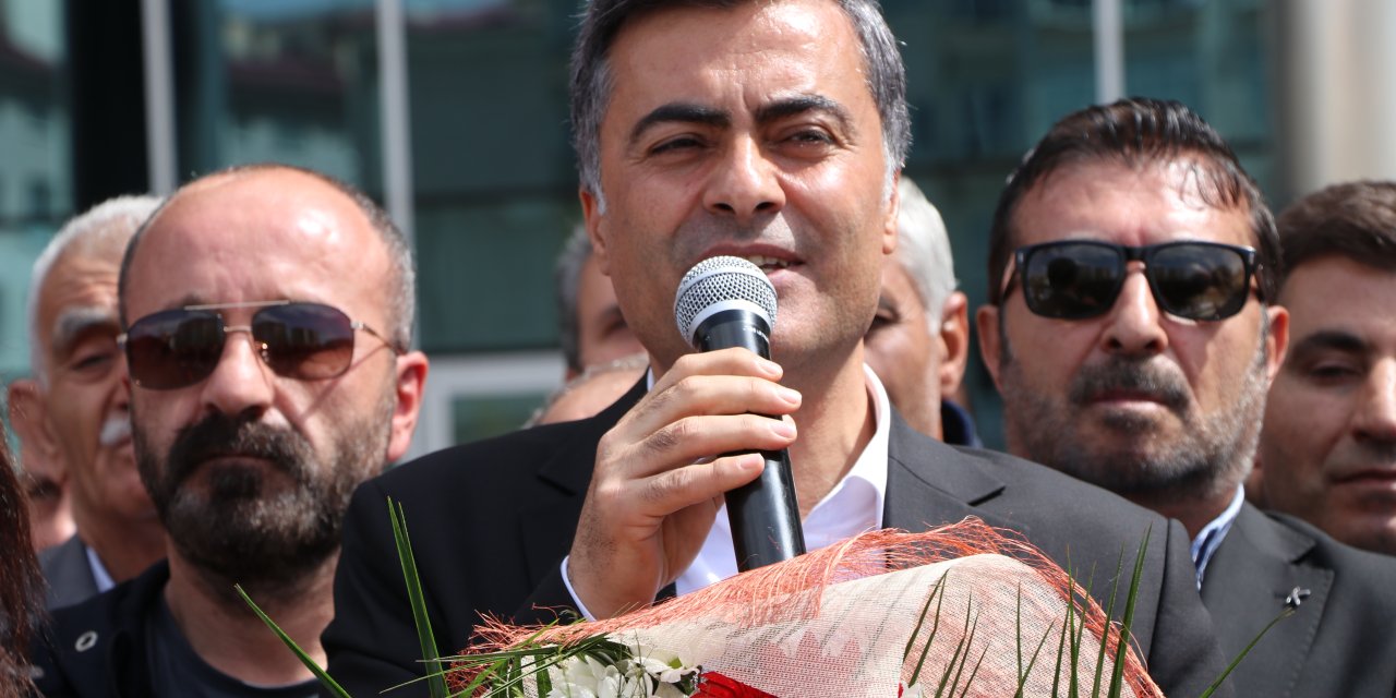 Görevi Devralan Dem Parti'li Zeydan: Kentin Dinamikleri İle Hizmet Yapacağız