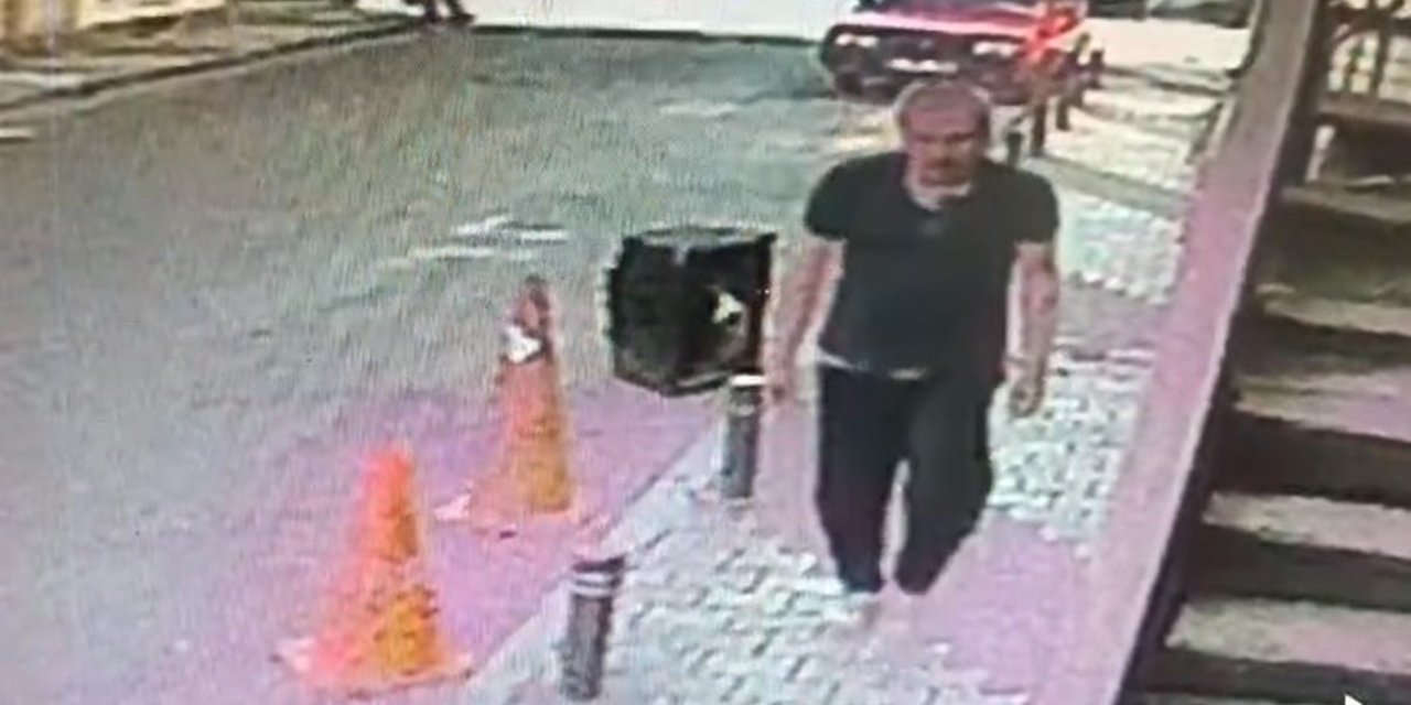 İstanbul- Sancaktepe'de Evde Uyuyan Ailesine Kurşun Yağdırdı, Ardından Kendini Vurdu: 2 Ölü