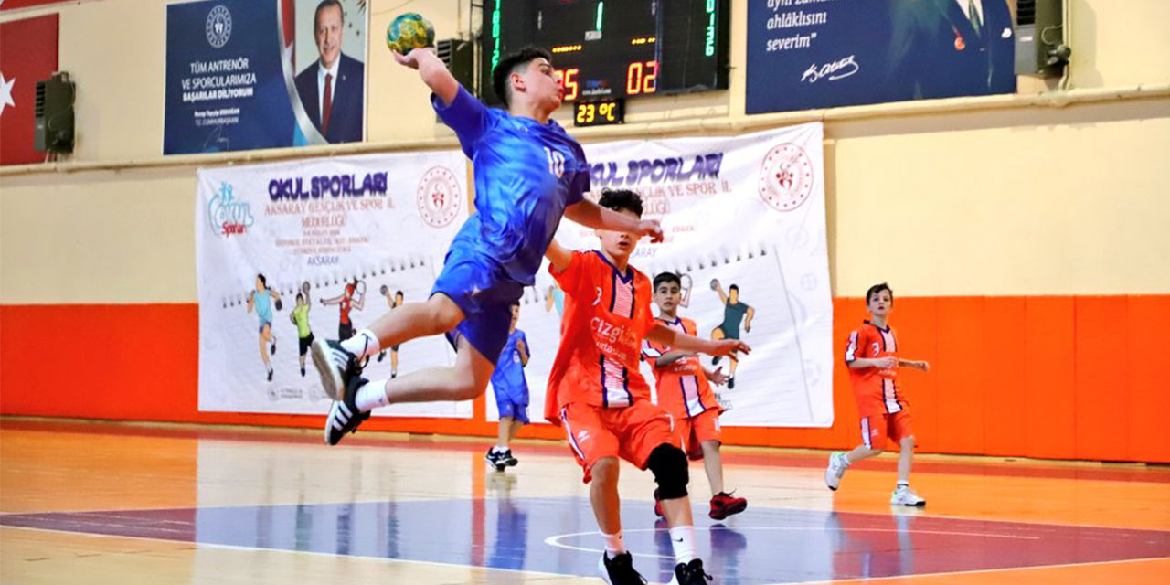 Rize Fatih Ortaokulu, Türkiye 4.'sü Oldu