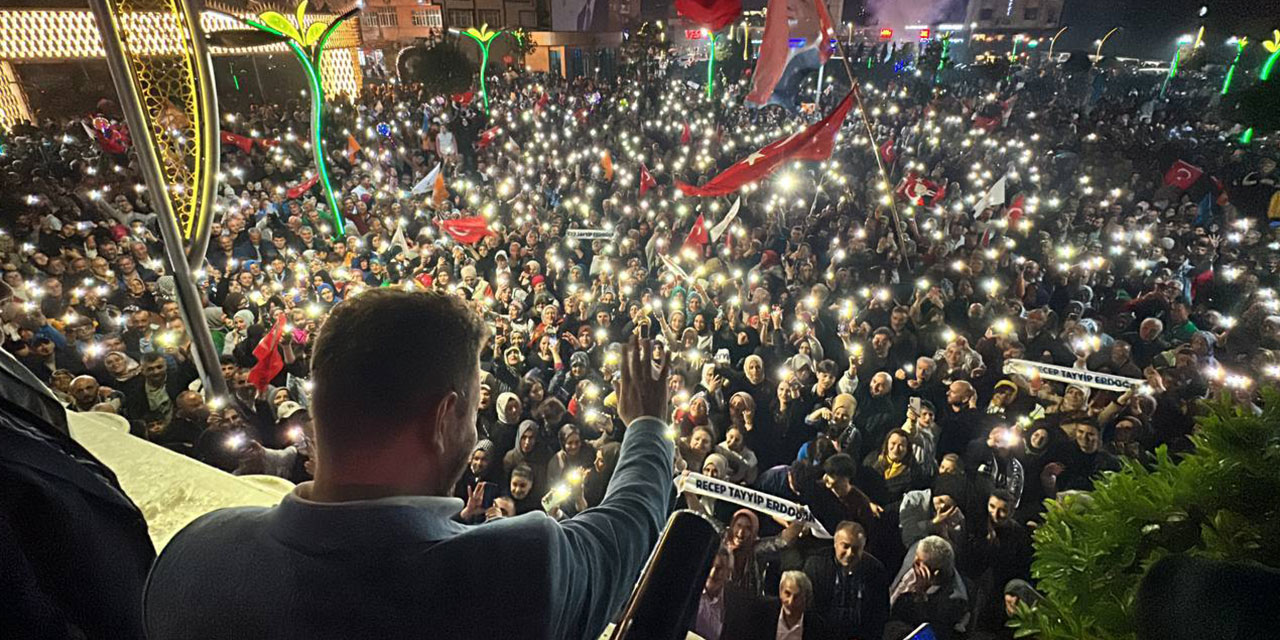 Cumhurbaşkanı Erdoğan'ın seçim başarısı Rize'de kutlanıyor