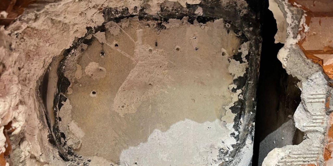 İstanbul- Duvarları Dele Dele Döviz Bürosunun Kasasına Ulaşmaya Çalıştılar