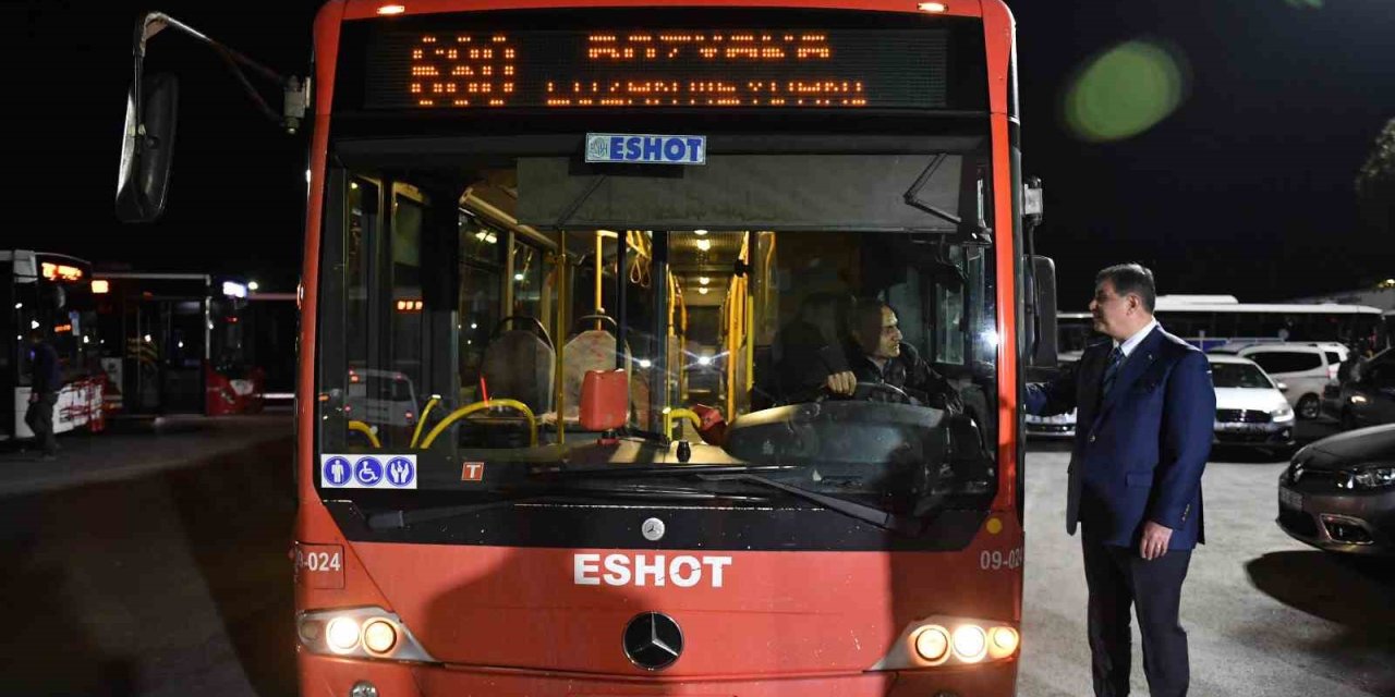 Başkan Tugay bayramlaşma programına ESHOT ile başladı