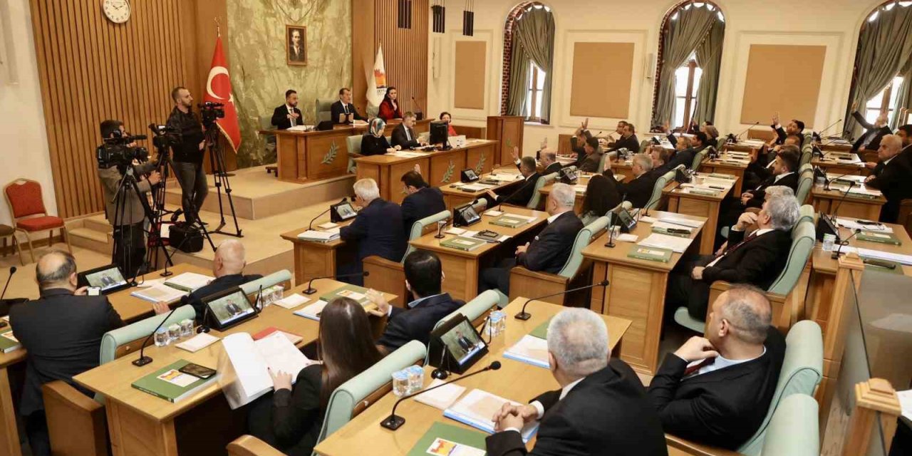 Zeytinburnu’nda yeni dönemin ilk meclis toplantısı yapıldı