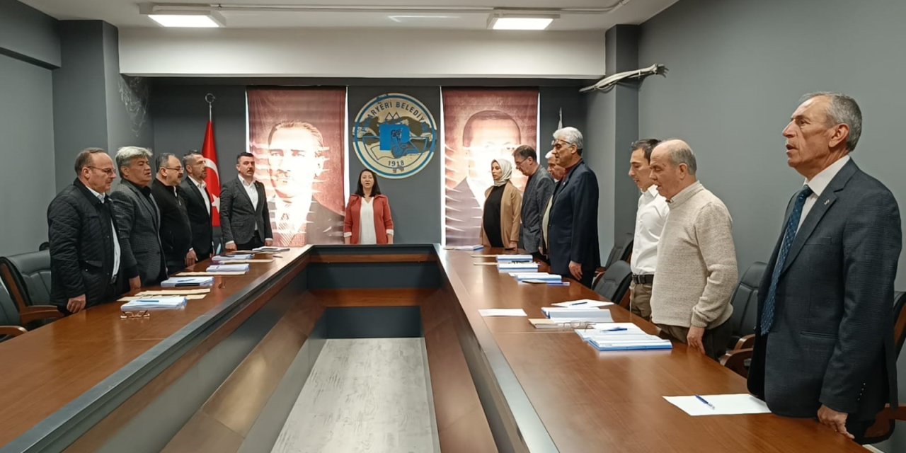 Pazaryeri Belediye meclisi ilk kez toplandı