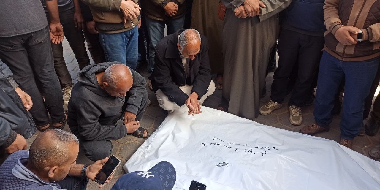 İsrail, Filistinli Belediye Başkanını Öldürdü