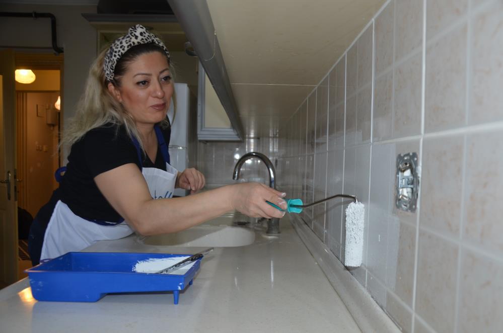 7 yıl önce hobi olarak eline boya fırçası aldı, meslek sahibi oldu