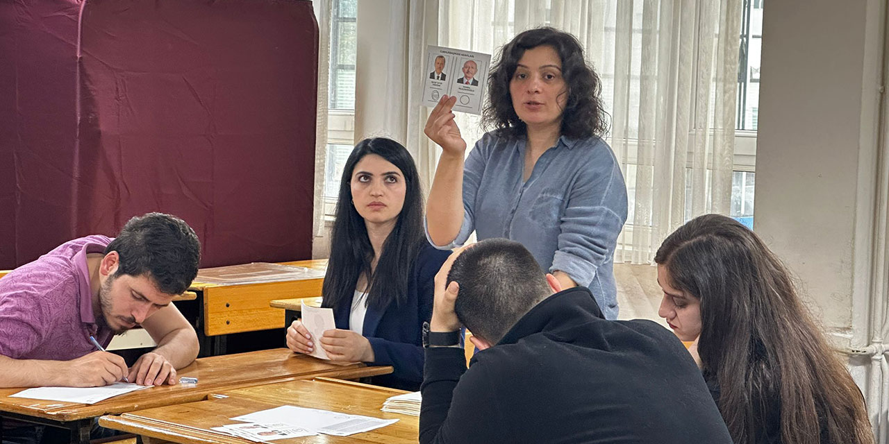 Cumhurbaşkanı Seçimi'nin 2. turunda oy verme sona erdi, oy sayımına geçildi