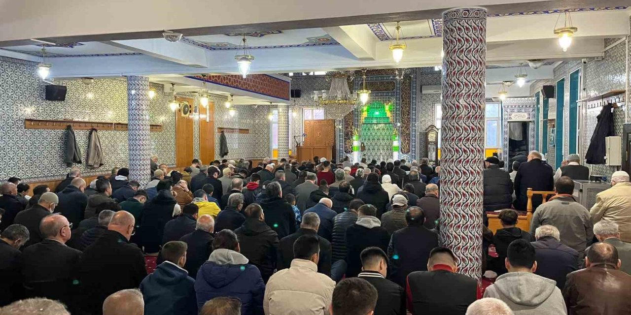 Eskişehir’de Bayram Namazı Kılındı