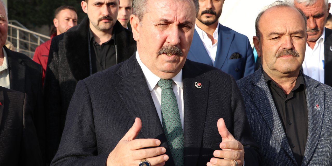 Destici: İsrail'e Topyekun Bir Ambargo Uygulamamız Lazım