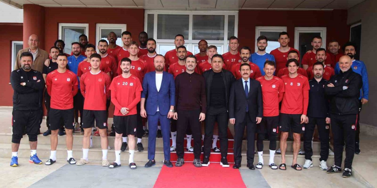Sivasspor’da Bayramlaşma Töreni Yapıldı