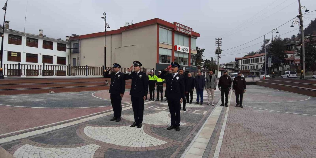 Bolu’da Türk Polis Teşkilatı’nın 179. Kuruluş Yıl Dönümü İçin Çelenk Sunma Töreni Düzenlendi