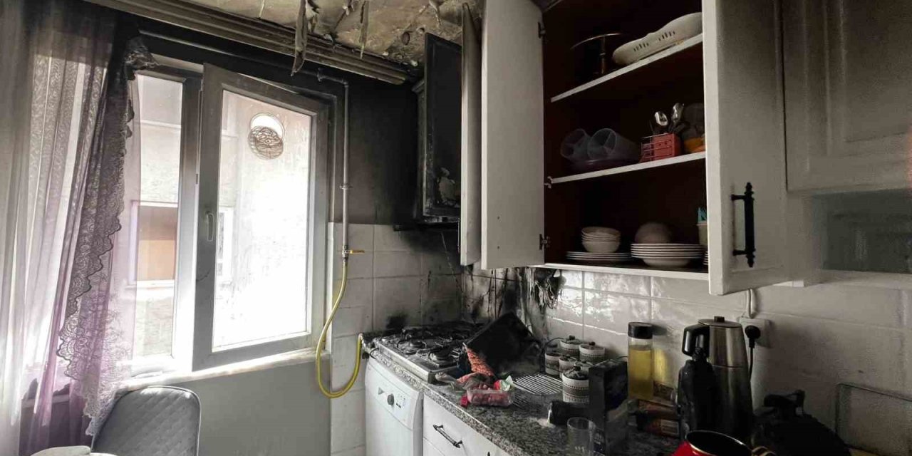 Mutfak Aspiratöründen Çıkan Yangın Korkuttu