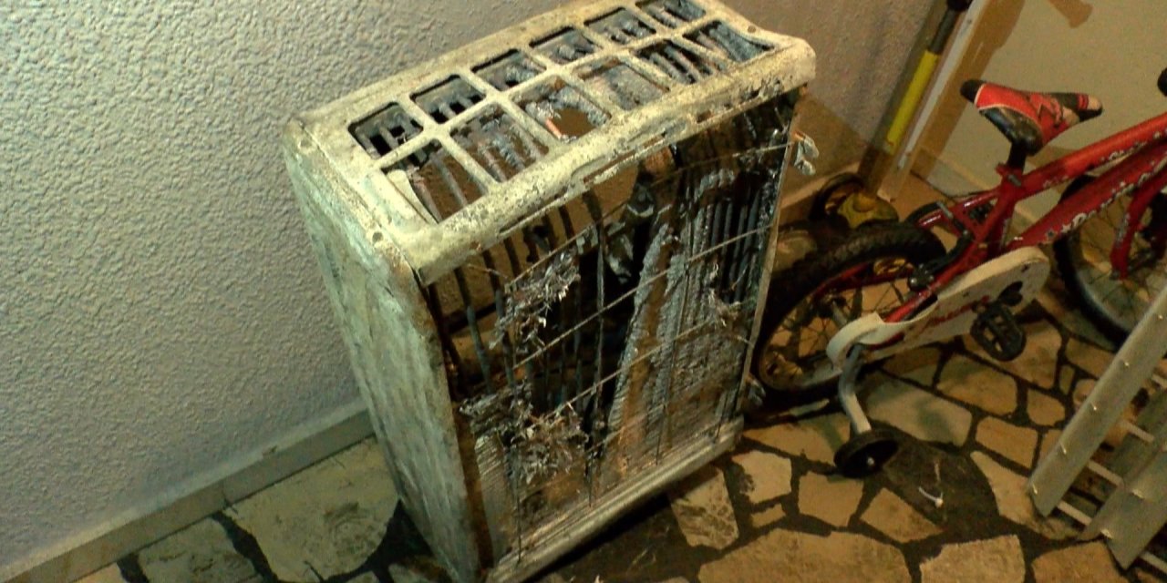 İstanbul - Beşiktaş'taki Gece Kulübü Yangınında Hasar Gören Binanın İçi Görüntülendi