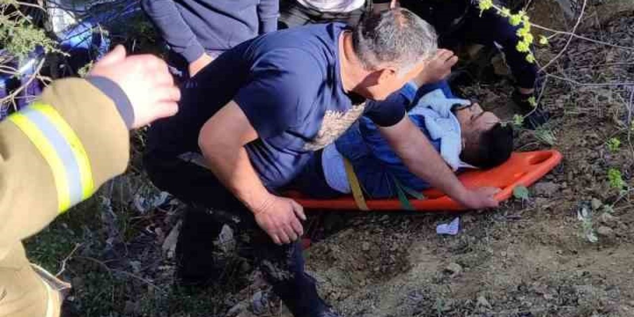 Yoldan Çıkan Otomobil Şarampole Uçtu: 1 Yaralı