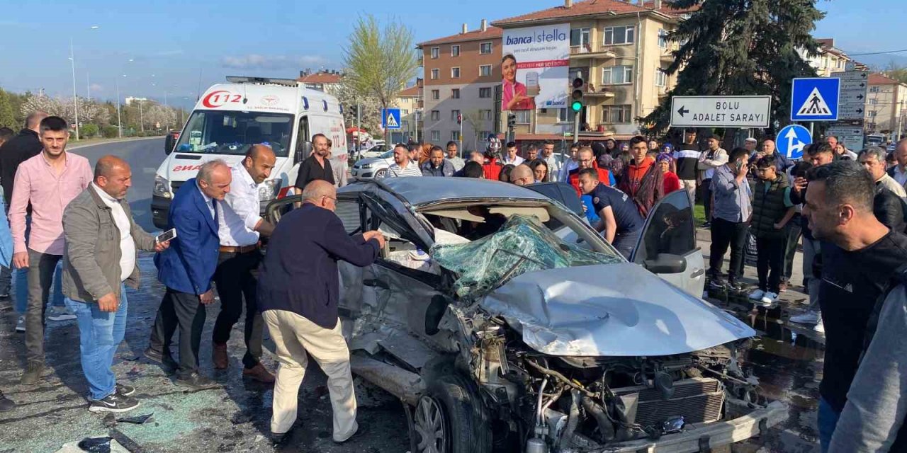 Bolu’da Feci Kaza: 2 Ölü, 1 Yaralı