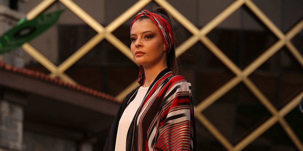 580 yıllık keşandan yapılan kıyafetler Rize'de sergilendi