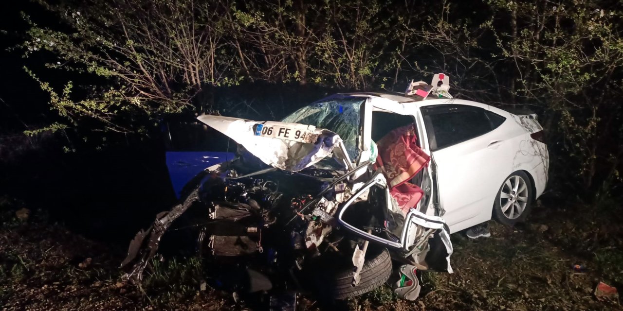 Tokat’ta Otomobil İle Hafif Ticari Araç Çarpıştı; 1 Ölü, 5 Yaralı