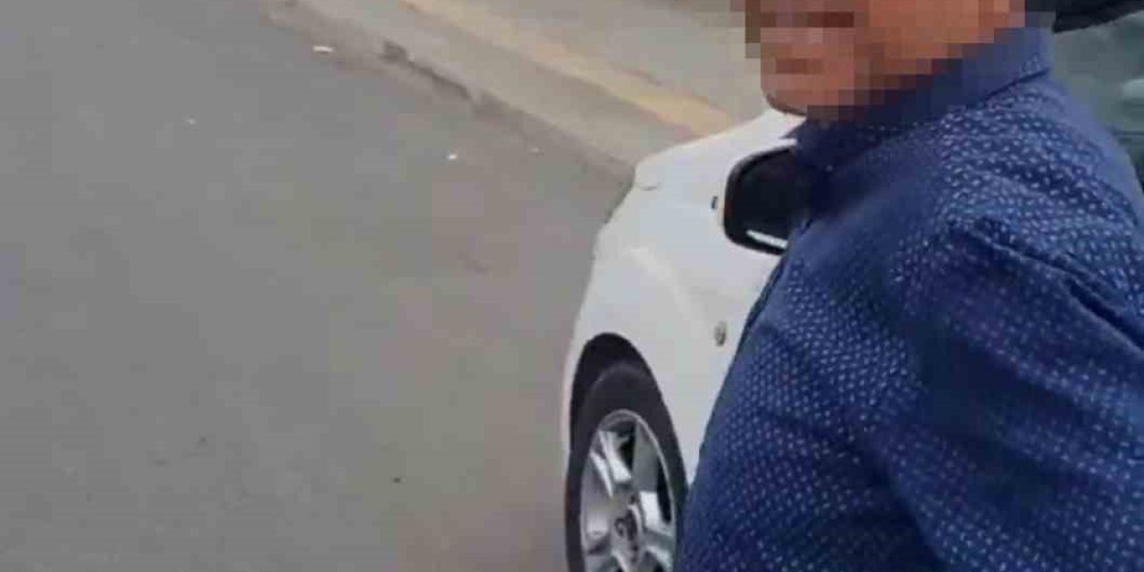 İstanbul’da Trafikte Akılalmaz Kavga Kamerada: "Seni Evinden Aldıracağım" Diyerek Saldırdı