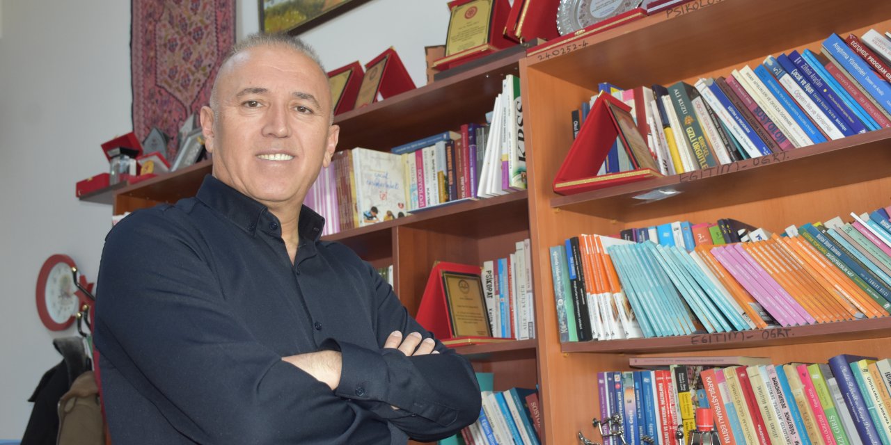 Prof. Dr. Dilci: Fenomen Öğretmenler Eğitimde Otoriteyi Bozuyor