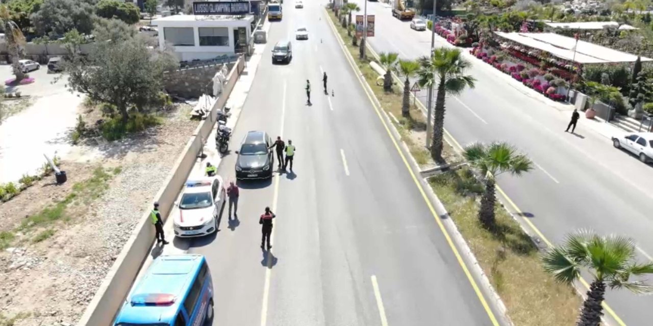 Bodrum'da, Bayramda Trafik Kurallarına Uymayan Sürücülere Ceza