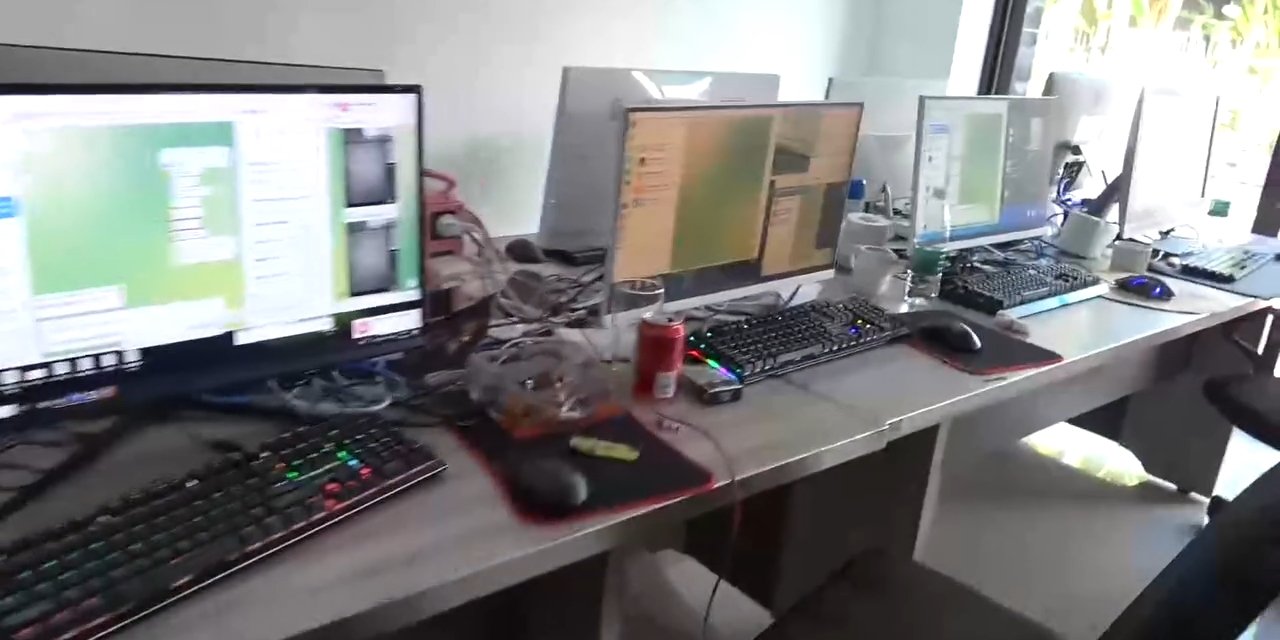 Zambiya’da İnternet Dolandırıcılığı Baskını: 77 Gözaltı