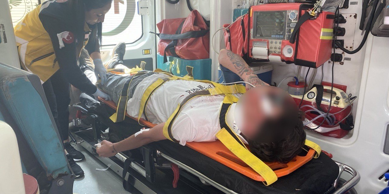 İki Grup Arasında Çıkan Kavgada 1 Kişi Yaralandı