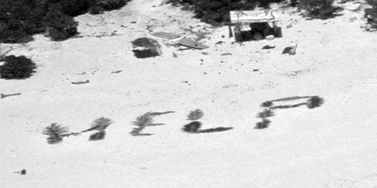 Issız Adada Mahsur Kaldılar, Kumsala “Yardım” Yazarak Kurtuldular