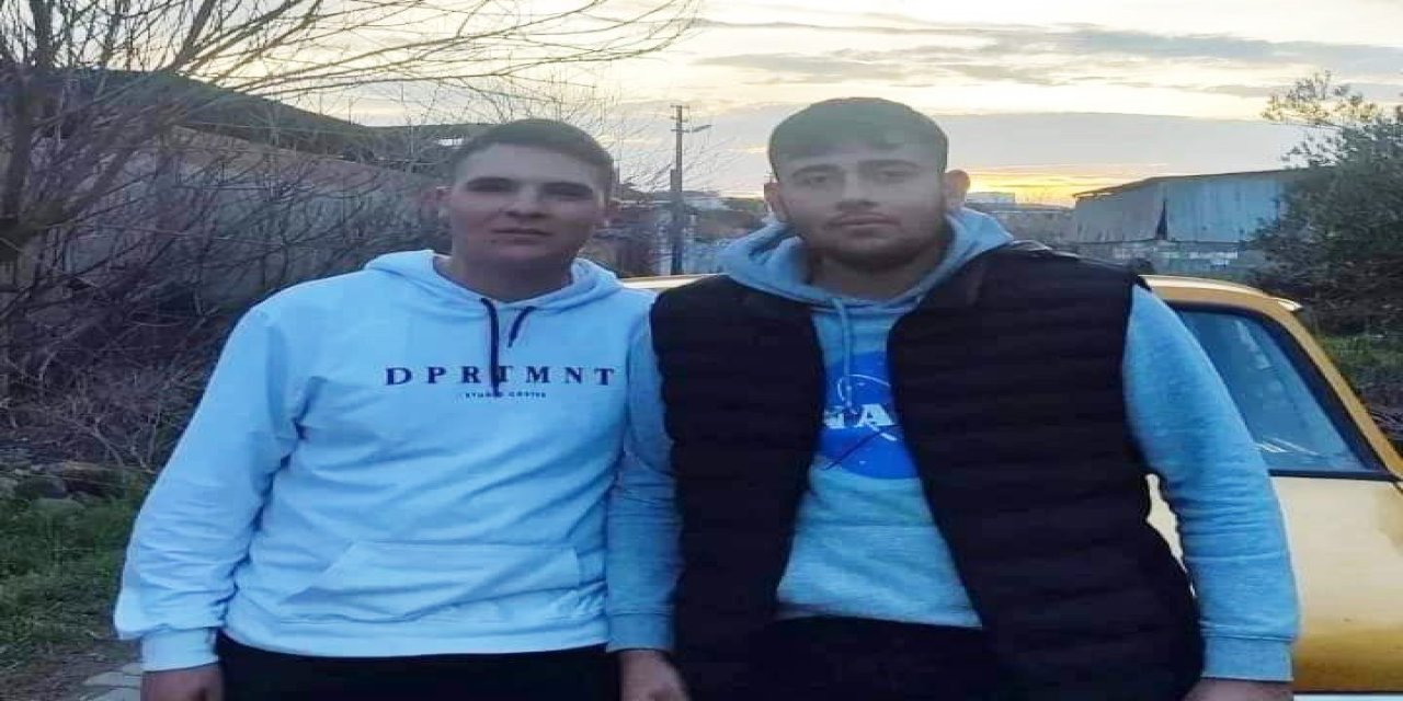 Çocukluk Arkadaşıydılar, Trafik Kazası İki Genci Ayırdı