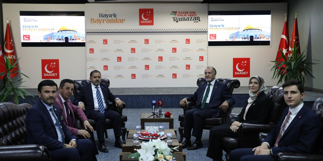 Saadet Partisi'nde Bayramlaşma Ziyaretleri